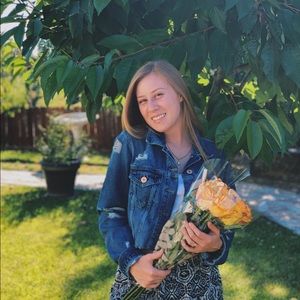 Meet your Posher, Brianna